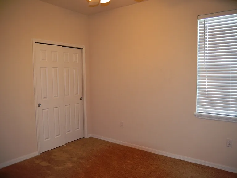7480 Azalea Cove Cir — Photo 7