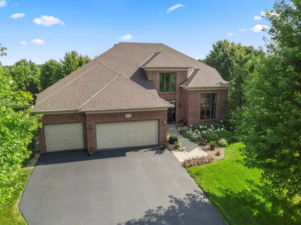 8281 Pondview Dr, Saint Bonifacius, MN 55375
