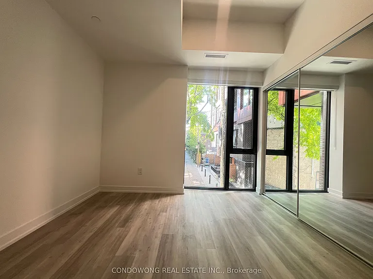 28 Eastern Ave #Townhouse 110 — Photo 6