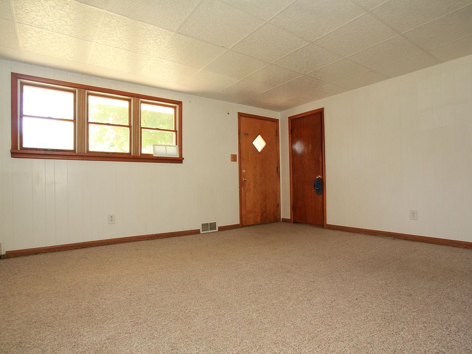 1st image of 681 Susan Dr