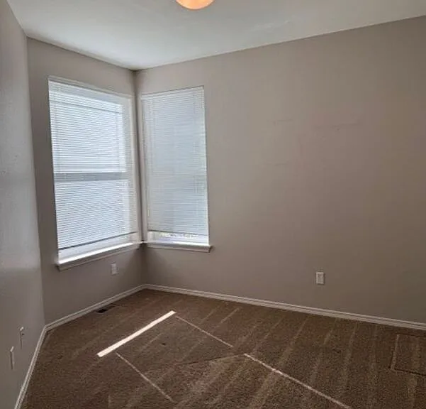 910 Medical Center Dr #F102 — Photo 14