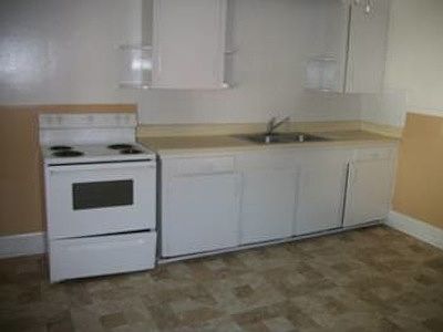 1st image of 9524 17th Bay St