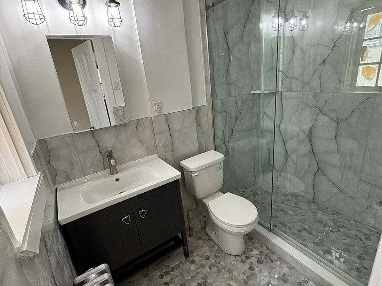 3416 Powelton Ave #2F — Photo 5