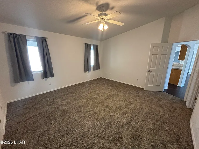 3864 N Stratford St — Photo 12