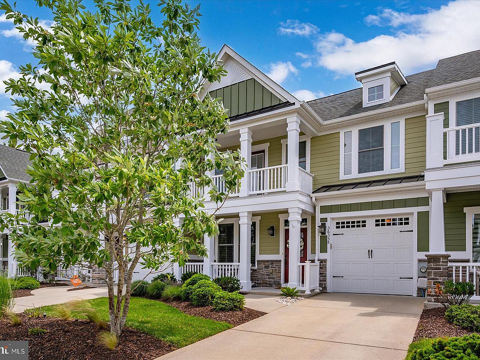 1st image of 36358 Sea Grass Way