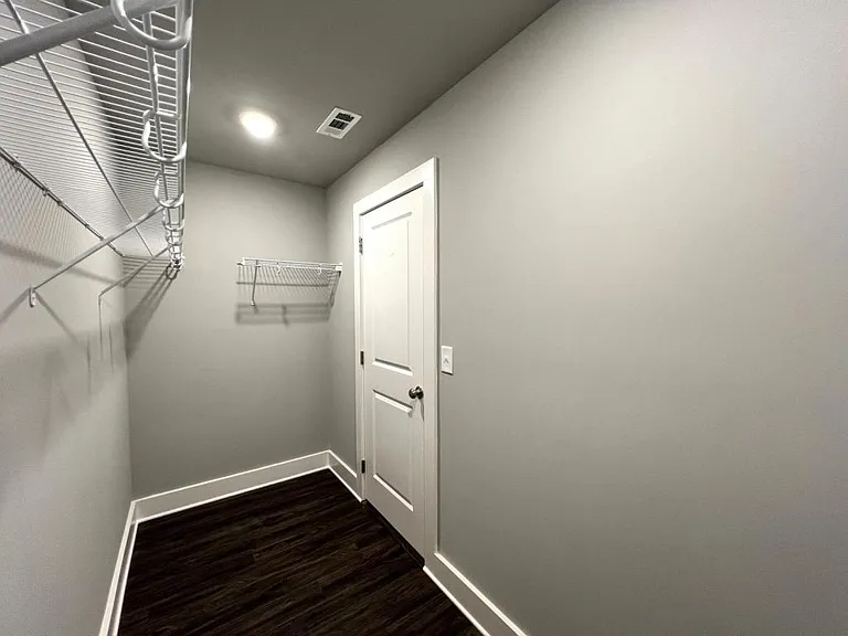 110 McAllister Rd — Photo 22