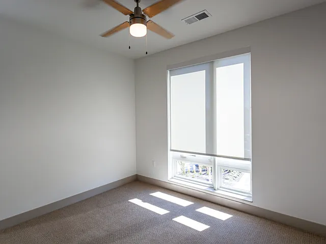 B7 Guest Bedroom