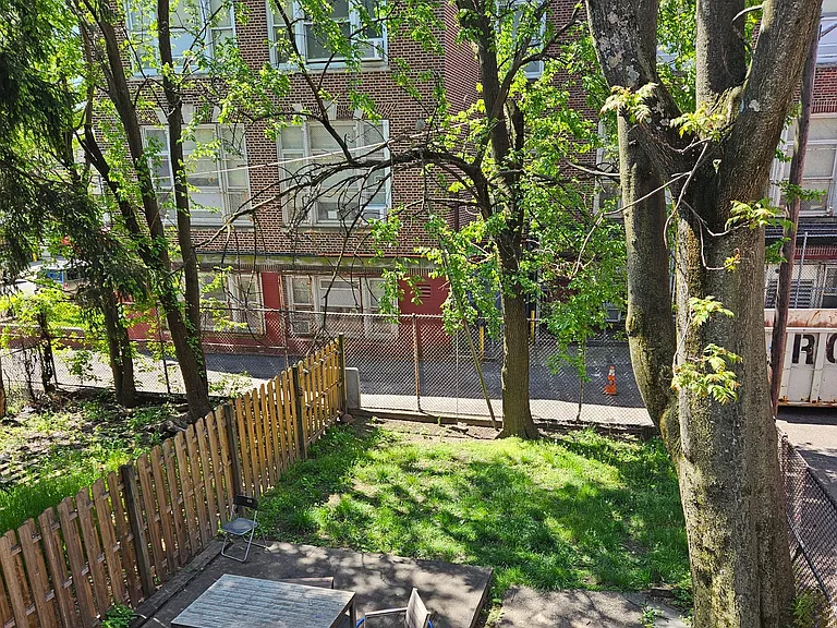 654 20th Ave #2 — Photo 10