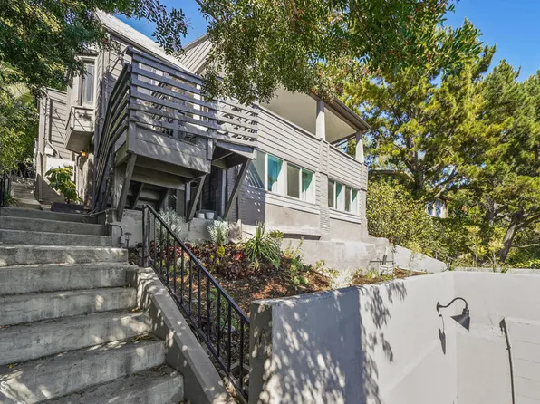 3961 Cumberland Ave, Los Angeles, CA 90027