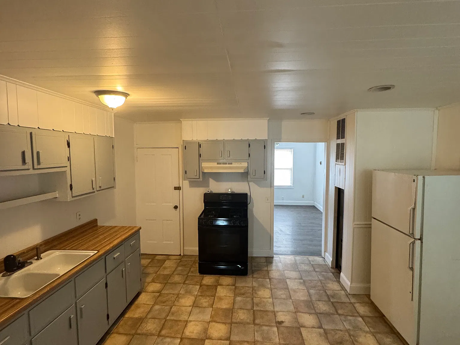 1 bed, 700 sqft, $850 — Photo 2