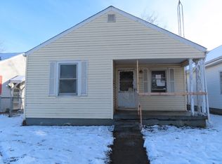 2922 S Elm St, Muncie, IN 47302