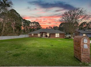 2873 Whisper Lake Dr, Gulf Breeze, FL 32563