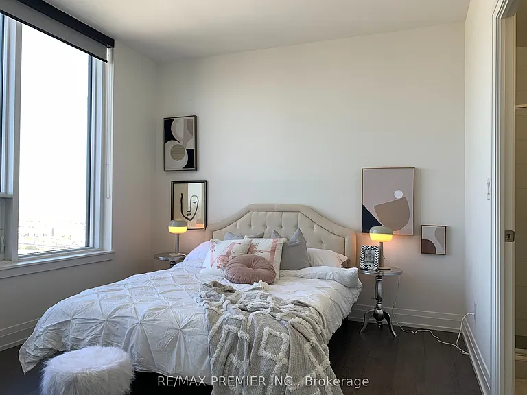 3600 Highway 7 #Penthouse O2 — Photo 17