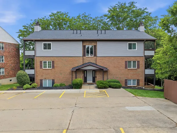 111 Highland Trce, Highland Heights, KY 41076