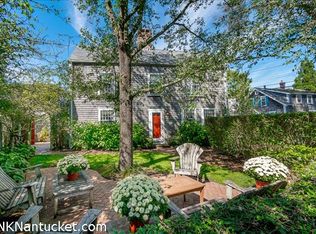 25 Pleasant St, Nantucket, MA 02554