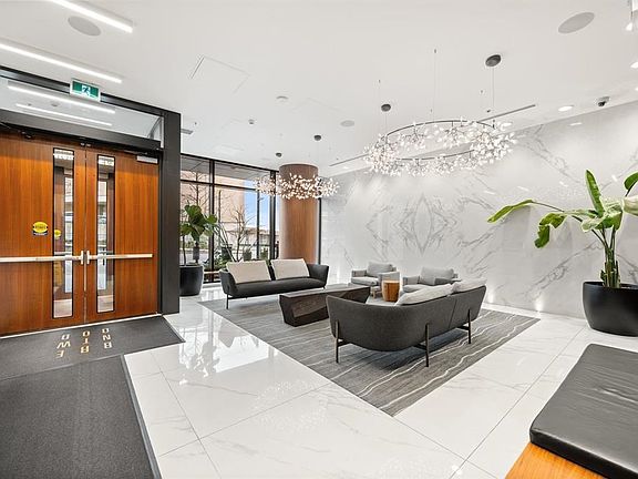 3rd image of 4650 Brentwood Blvd #2502