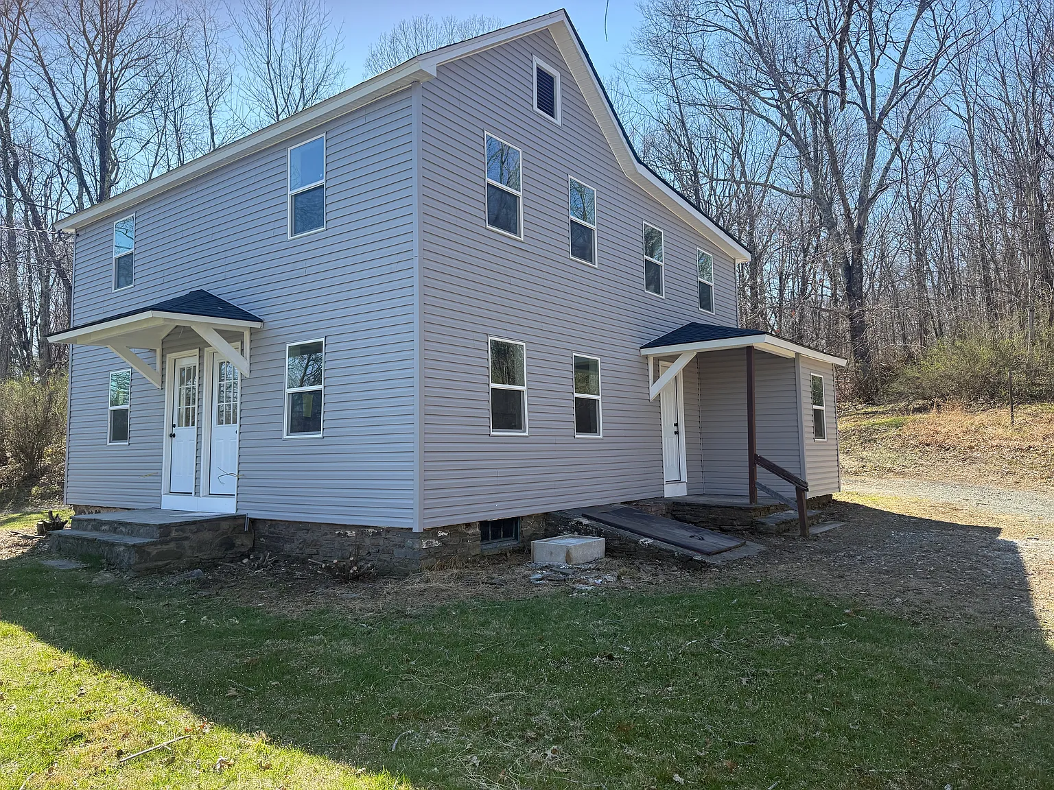 2 bed, 1200 sqft, $1,500 — Photo 3