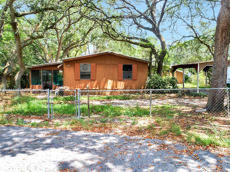 1st image of 111 Lacey Ln