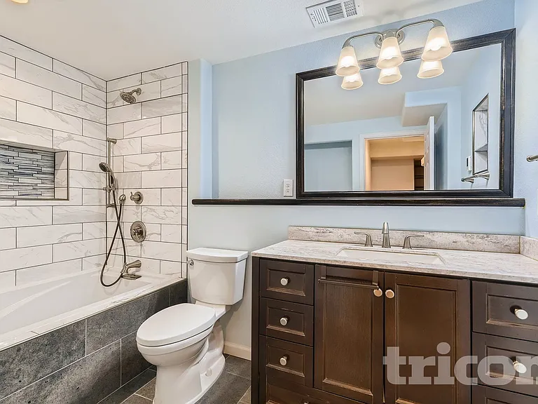 19206 E Clear Creek Pl — Photo 7