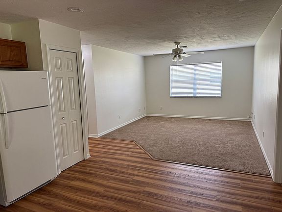 3rd image of 2120 86th Ave