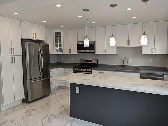 3rd image of 1251 Hyde St #8