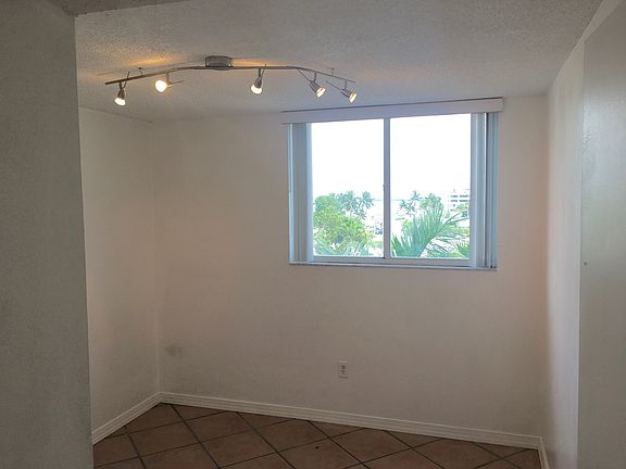 5th image of 1688 West Ave APT 403