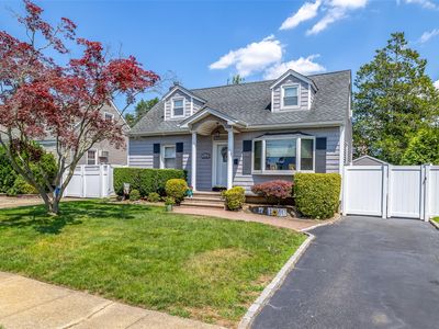 2155 Maple Street, Wantagh, NY, 11793