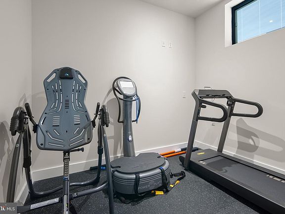 3rd image of 7404 Sportsman Dr