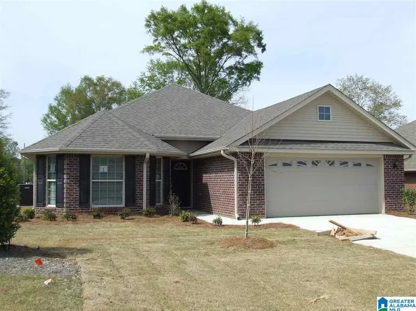 201 Pure River Cir, Wilsonville, AL 35186