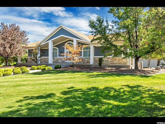 4th image of 2433 W Saddle Horn Cir