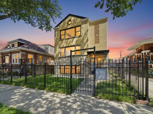 3230 W 66th St APT 2, Chicago, IL 60629