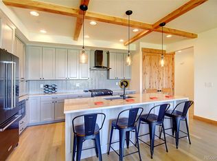 501 Canary Ln, Superior, CO 80027