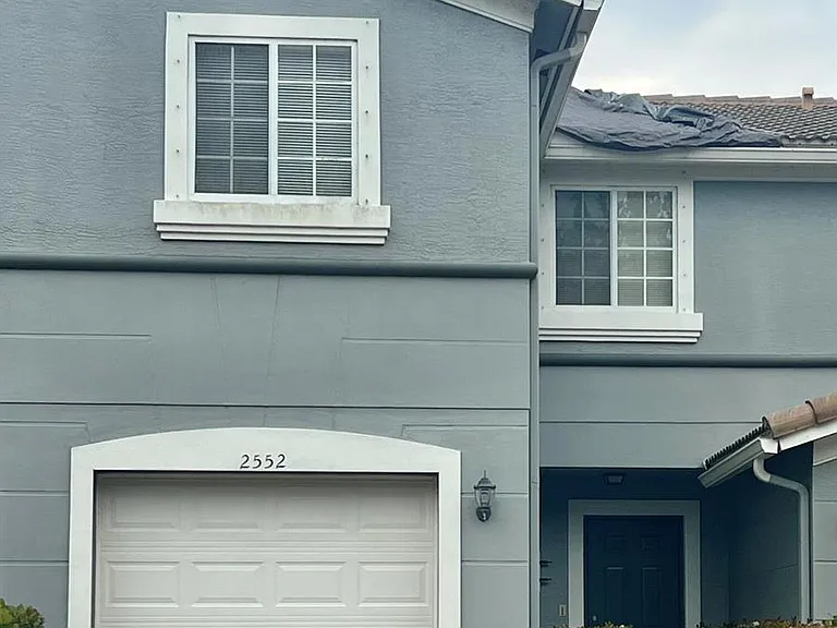 2552 SW Marshfield Ct — Photo 2