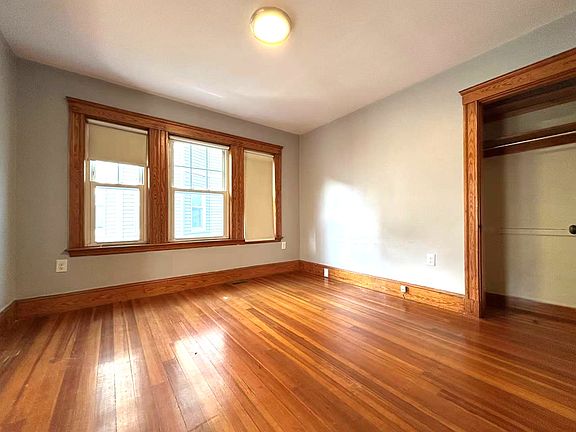 4th image of 97 Bowdoin St Floor 1
