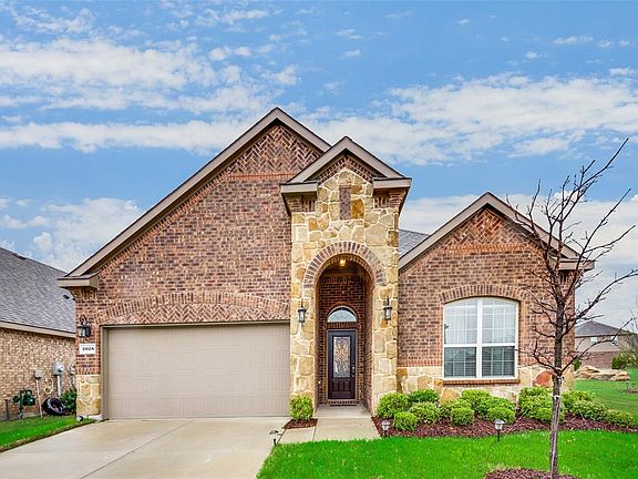 3rd image of 2028 Lake Moss Ln