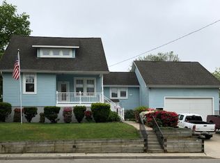 207 Charles Rd, Linthicum, MD 21090