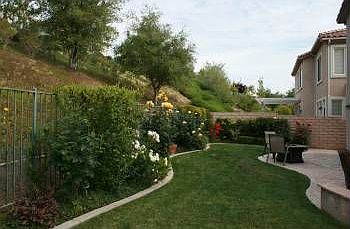 4th image of 443 Willow Glen Cir