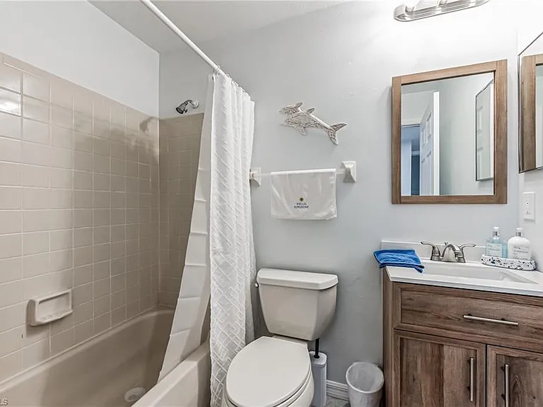 8081 S Woods Cir #10 — Photo 11