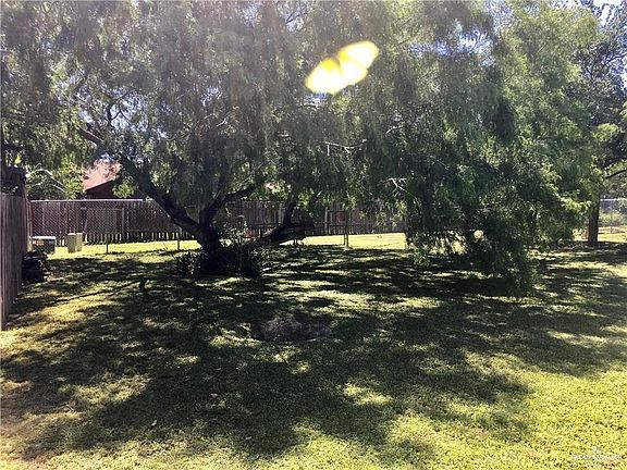 3rd image of 314 Santa Fe St