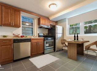 16 Marion Pl APT 1, Jersey City, NJ 07306