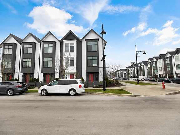 4th image of 17578 57a Ave #112