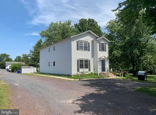 53 Maple St, Richlandtown, PA 18955