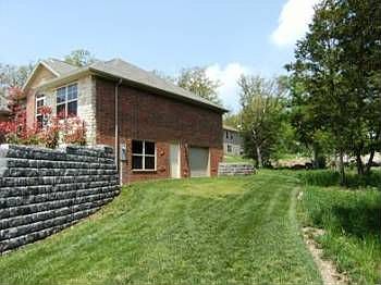 5th image of 353 Edgewater Est