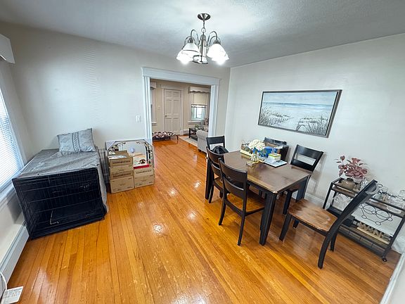3rd image of 69 Edenfield Ave #1
