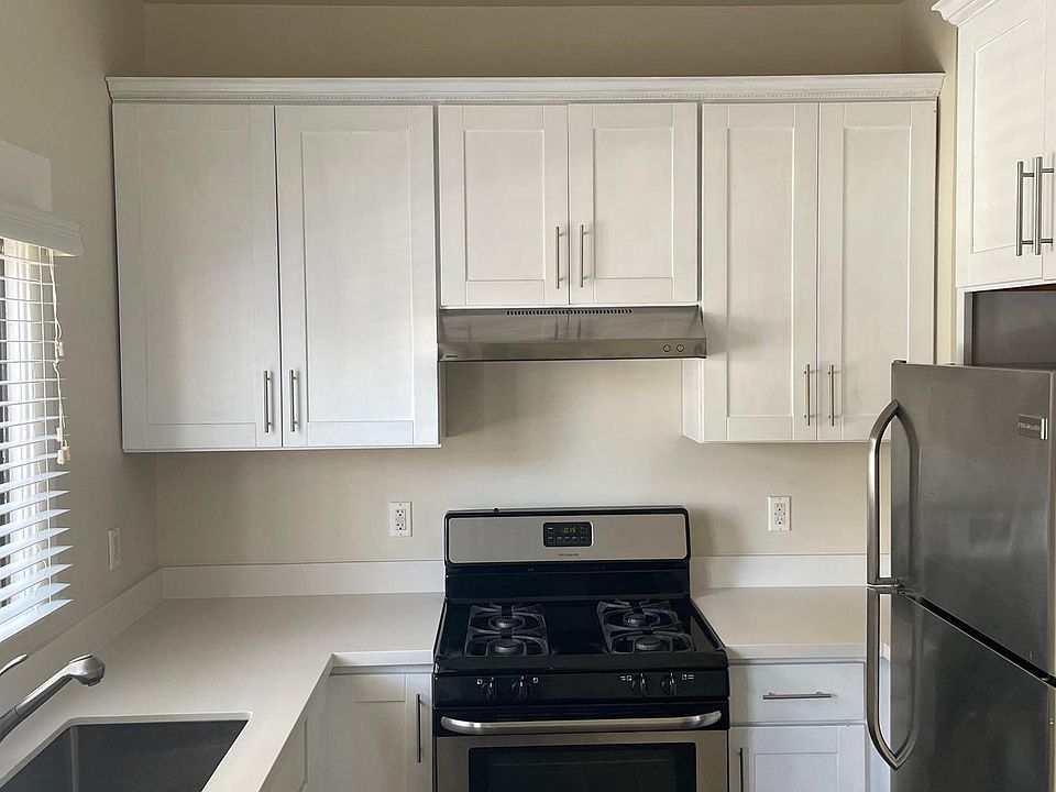 1st image of 3247 23rd St #3247