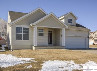 7810 N 107th St, Omaha, NE 68122