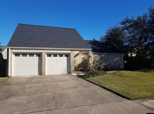 2111 Gray Falls Dr, Houston, TX 77077
