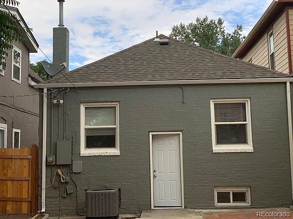 3rd image of 2921 N Marion St