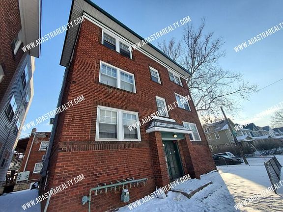 3rd image of 1125 W 40th St #3E