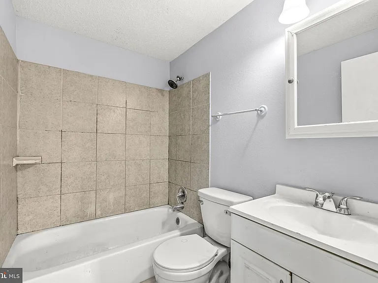 12806 Kerrydale Rd — Photo 16